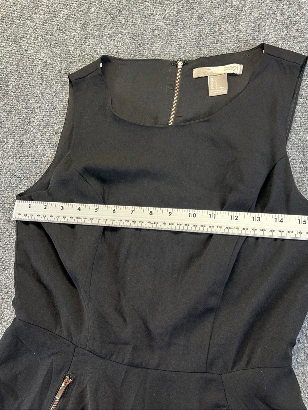 Love 21 Black Sleeveless Flared Mini Dress / romper with Zip Details - Picture 4 of 7